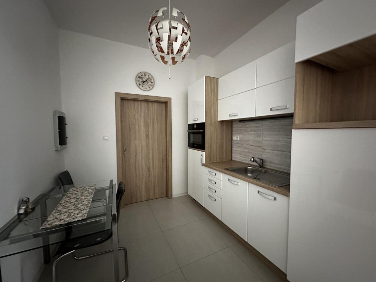 Apartman Lodenica Piest'any Buitenkant foto